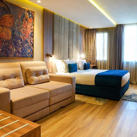 First Suites Hotel Rabat Bagian luar foto