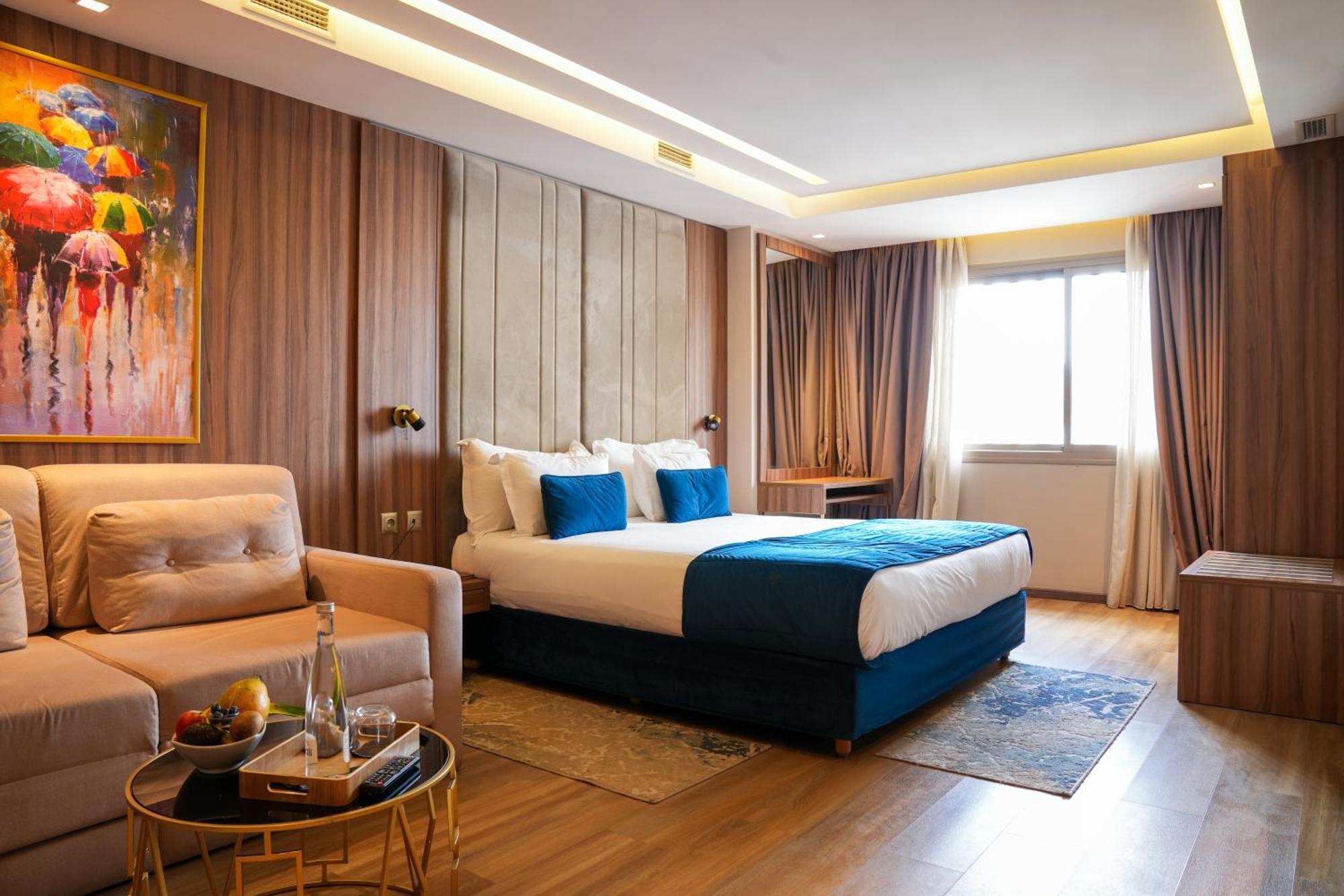 First Suites Hotel Rabat Bagian luar foto