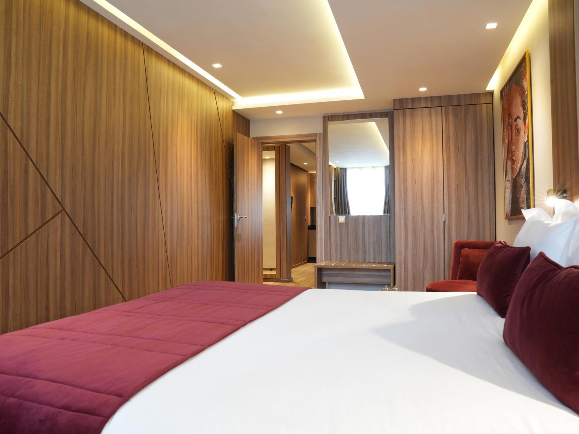 First Suites Hotel Rabat Bagian luar foto