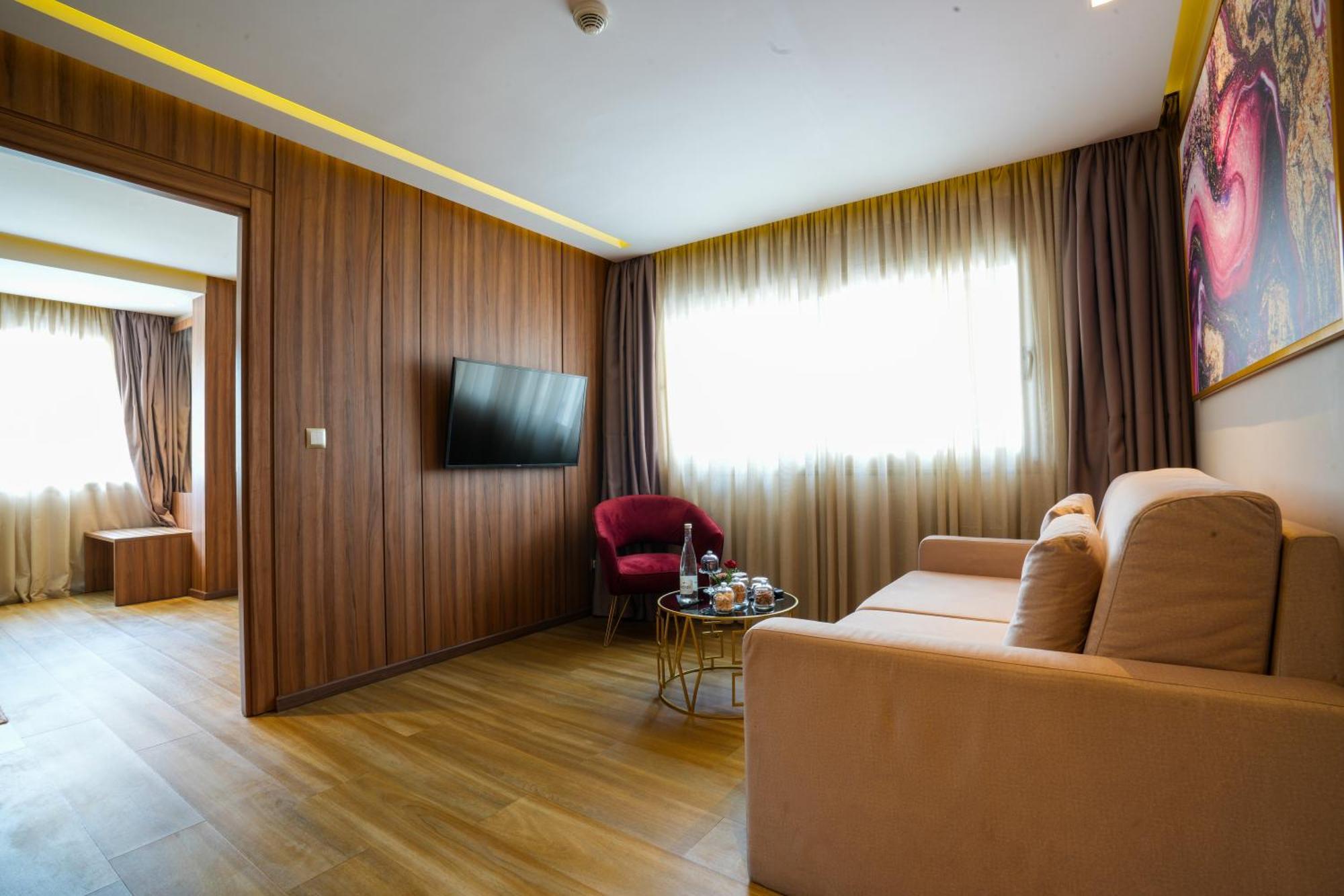 First Suites Hotel Rabat Bagian luar foto