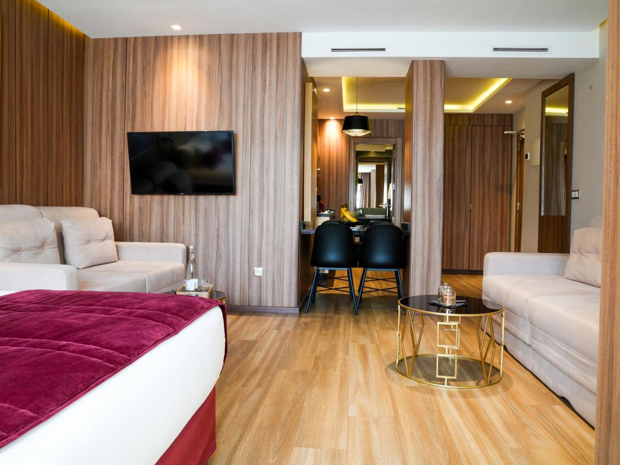 First Suites Hotel Rabat Bagian luar foto