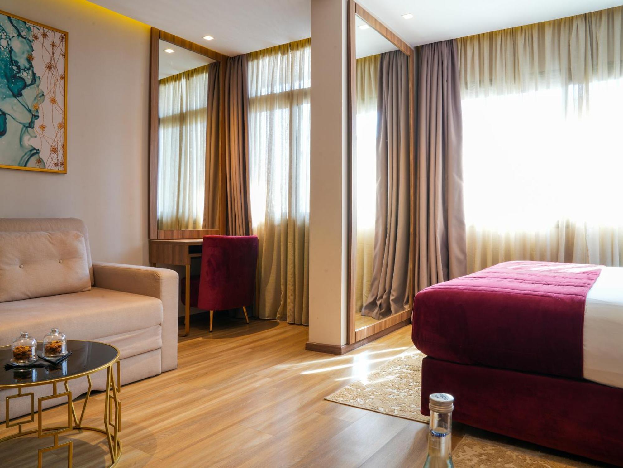 First Suites Hotel Rabat Bagian luar foto