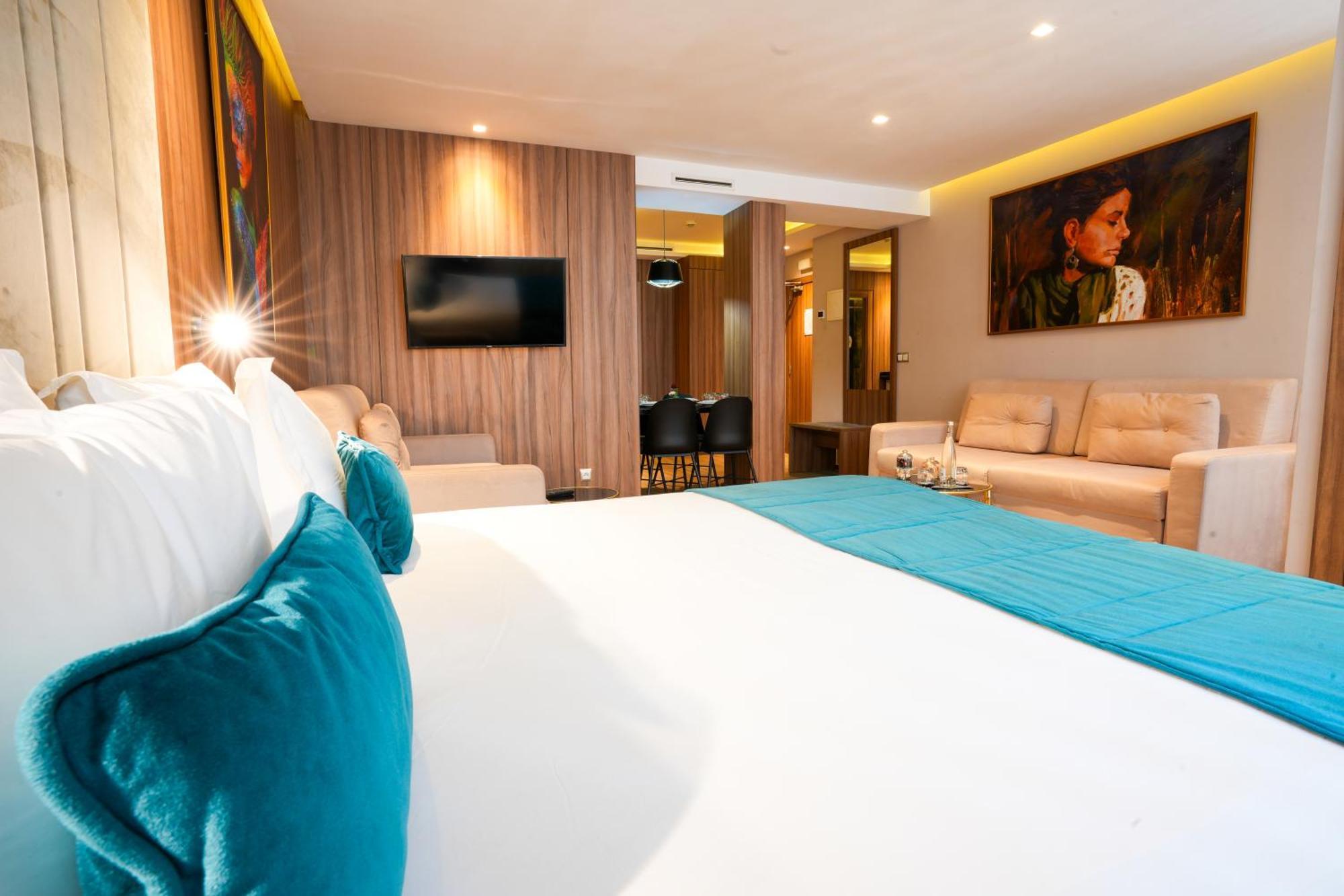 First Suites Hotel Rabat Bagian luar foto